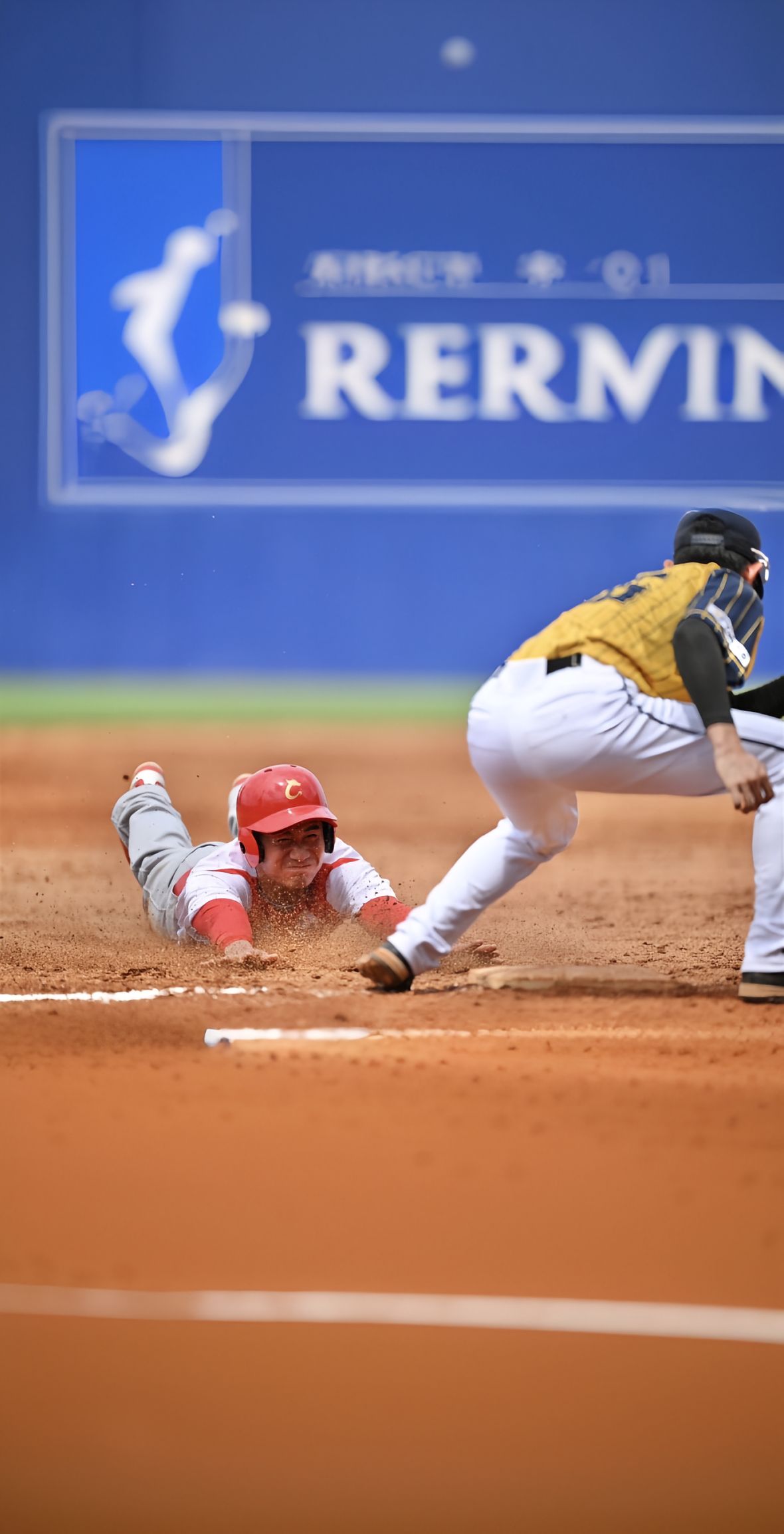 棒球球员突破自我,表现堪称完美的简单介绍 棒球球员突破自我,表现堪称完美的简单介绍