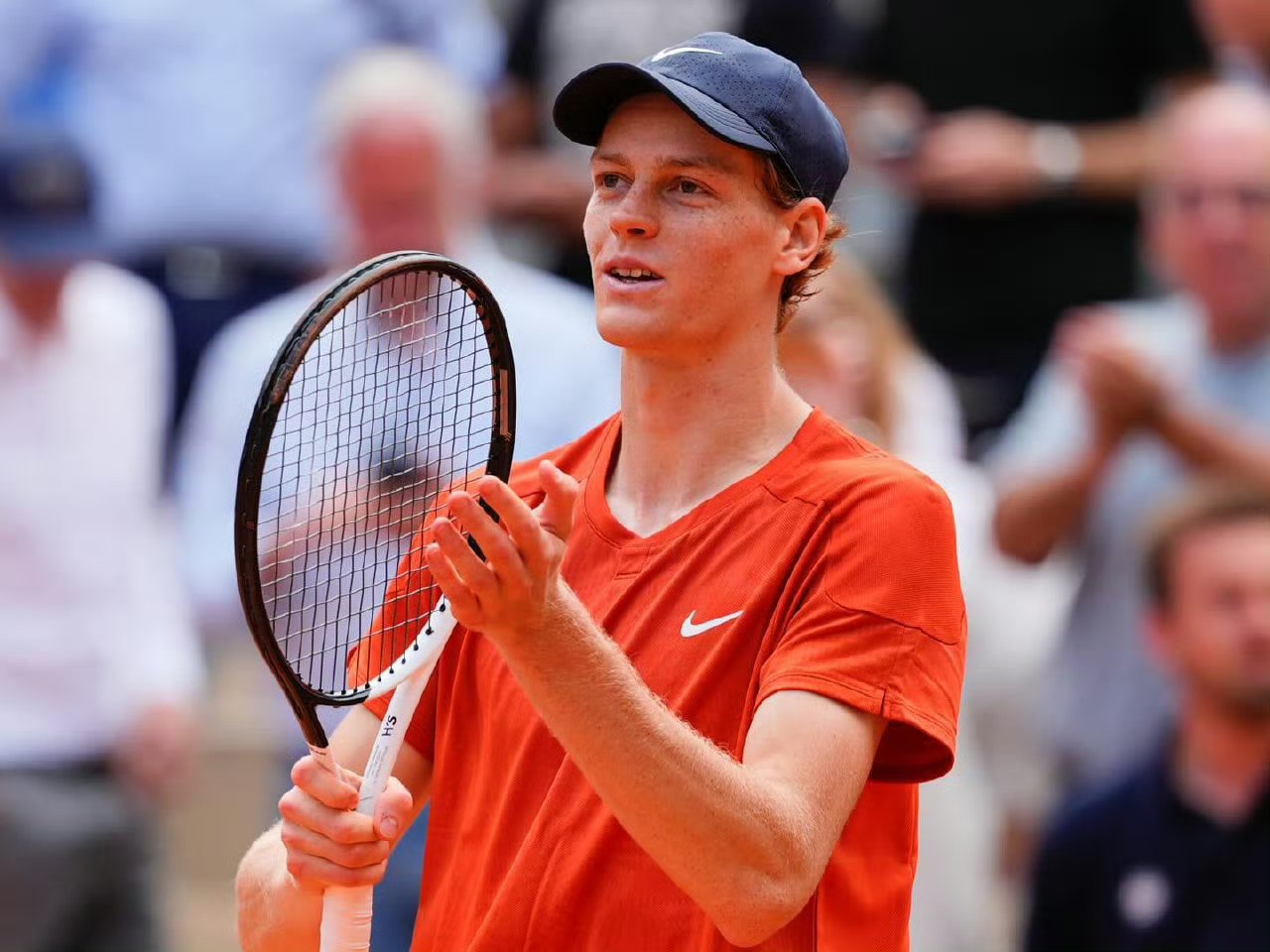 开云体育官网-法网力克美网，西西帕斯扛起全队