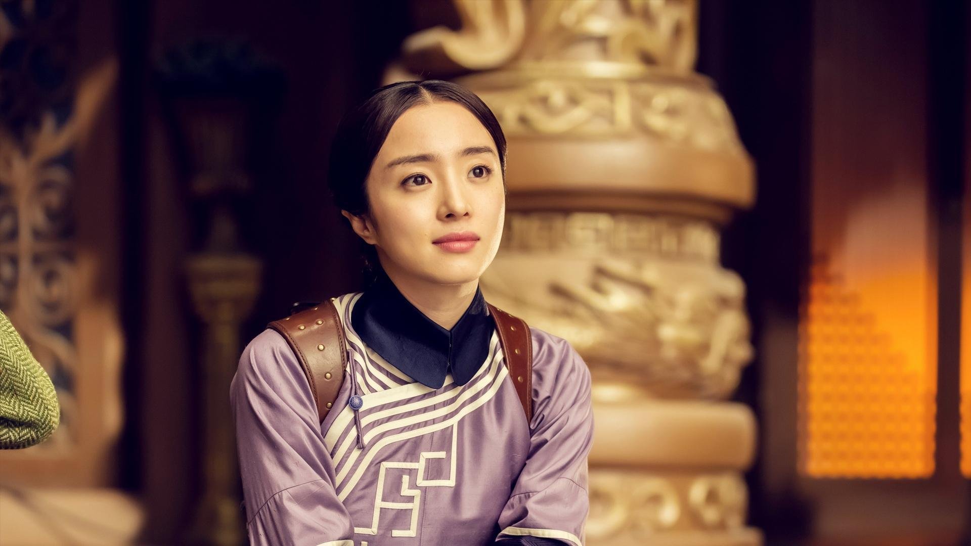 唯一性，爱德华兹的舞台艺术，以及国王如何导演了灰熊的终章