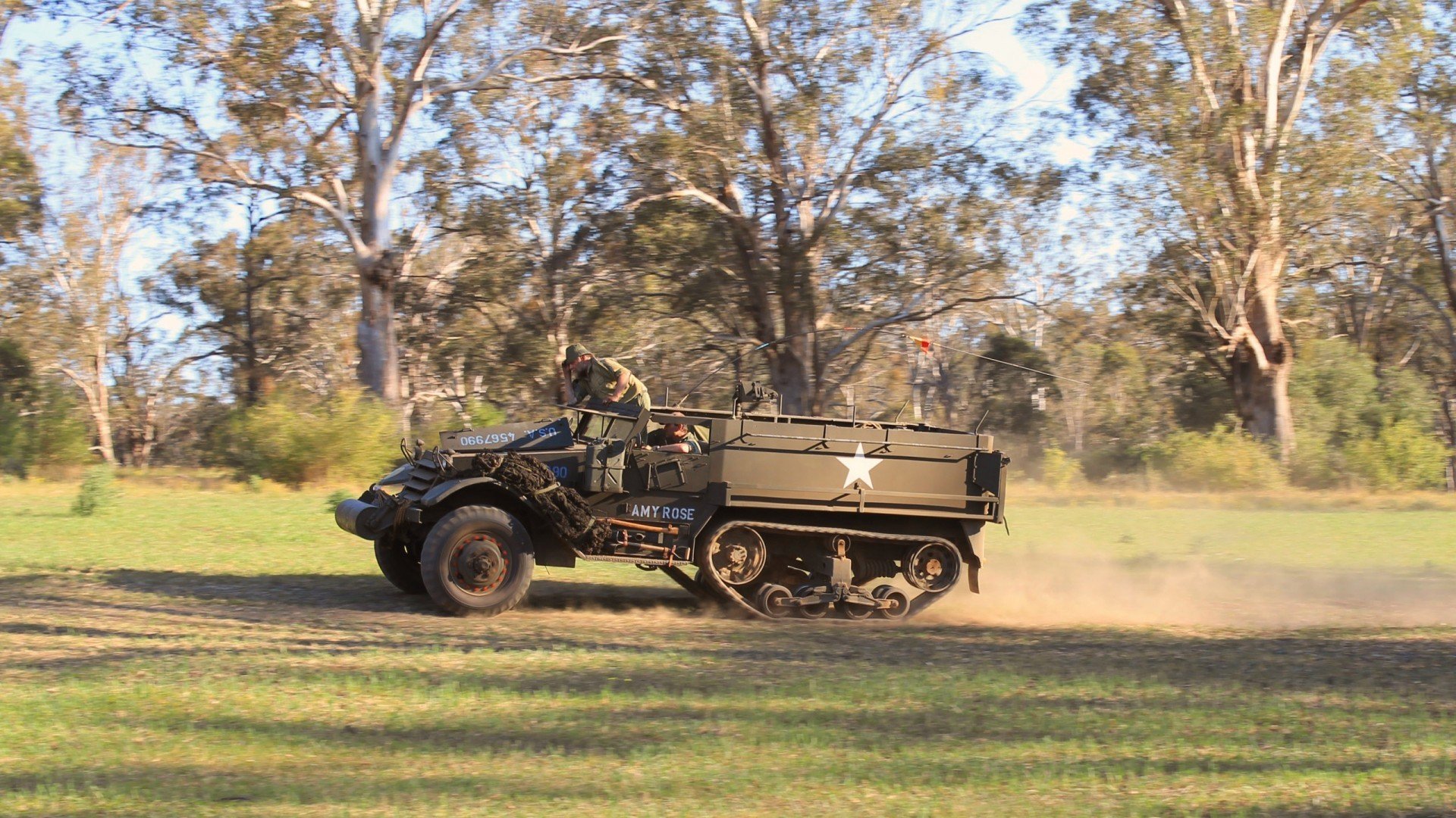 开云体育官网-星箭轰鸣夜，米切尔个人宣言